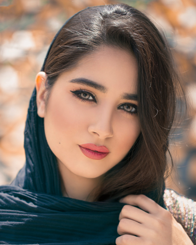 Ayesha Khan – Pakistan
